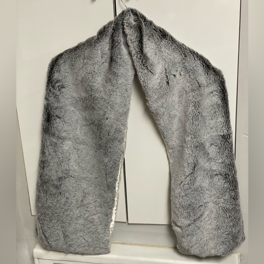Silver Gray Shall